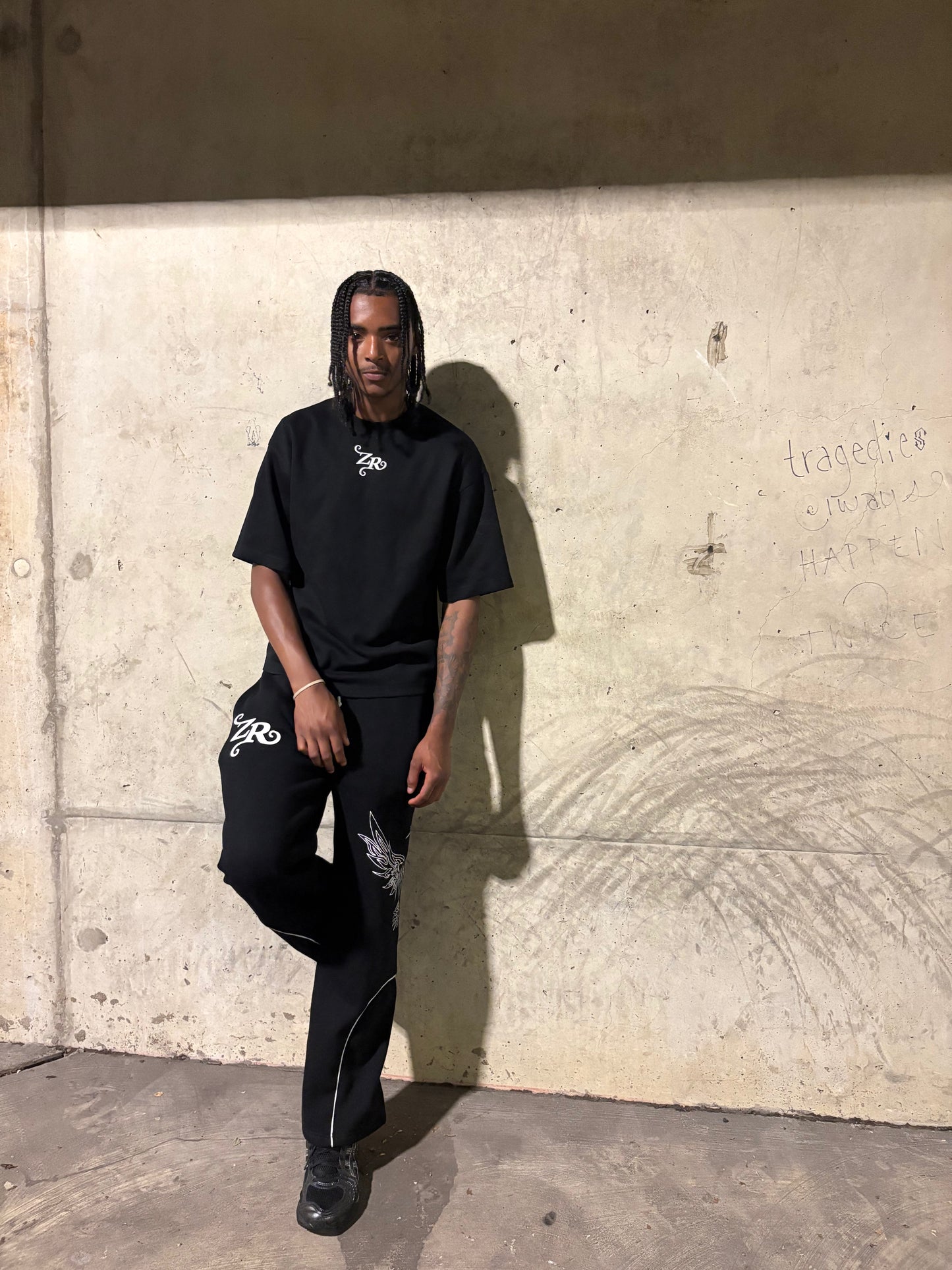 ZR Statement Tee ( Black)